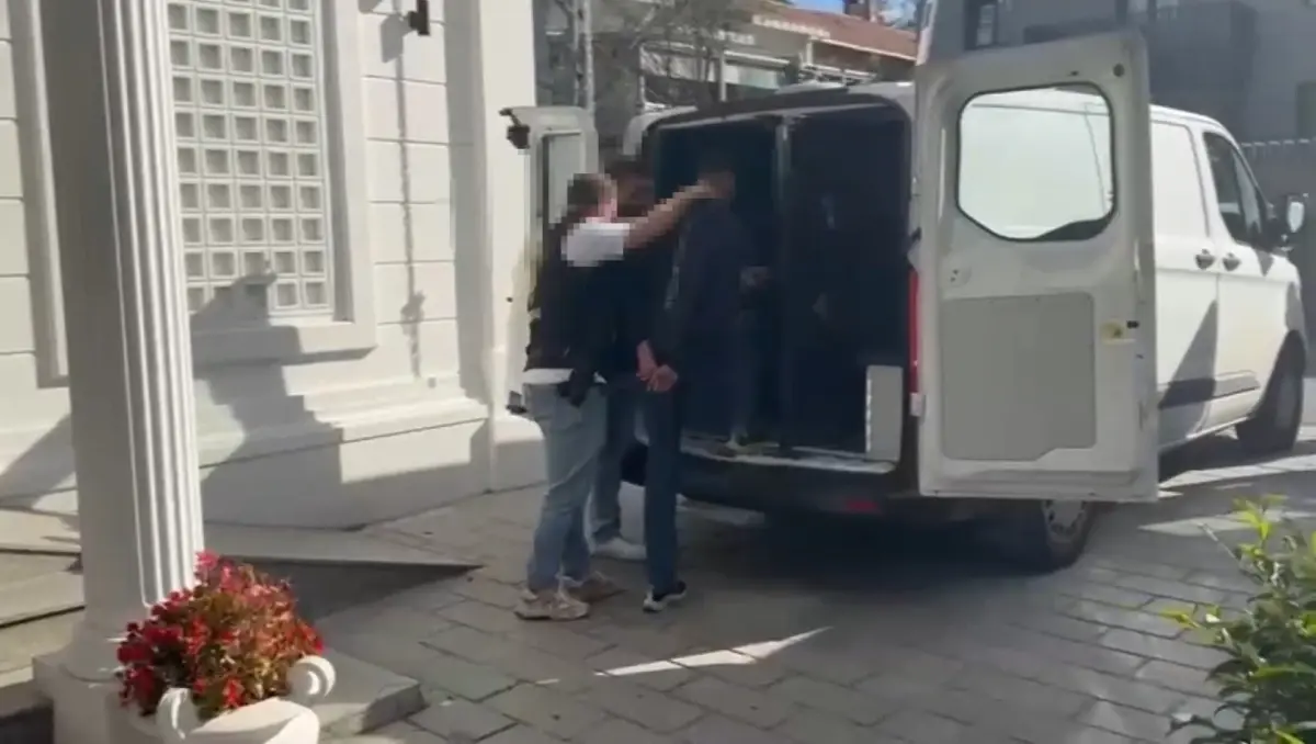 besiktasta kokaine gizli bolme soku IMAcshNQ