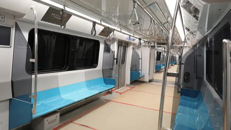 1-mayista-toplu-tasima-calisiyor-mu-yarin-hangi-metro-duraklari-kapali-1-mayis-2026-1UZQwFDE