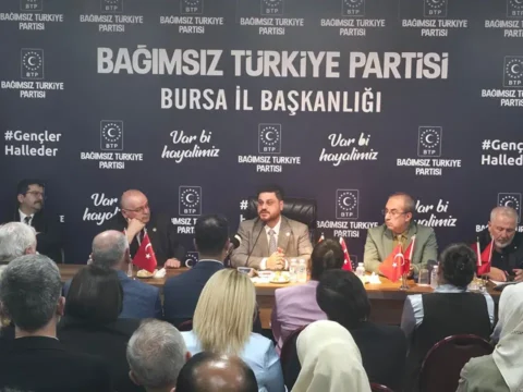 Ekonomi Yönetimine Eleştiriler: “Korku ile Yönetilen Bir Sistem”