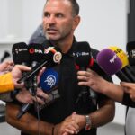 Okan buruk oyuncusuna rest cekti sana ihtiyacim var gidemezsin lX8DYBN7